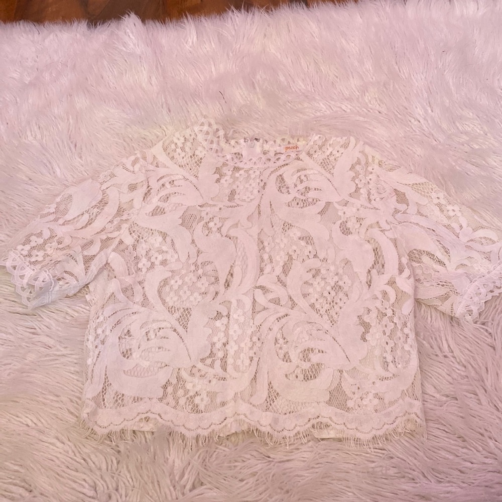 Whit Lace Cropped Blouse